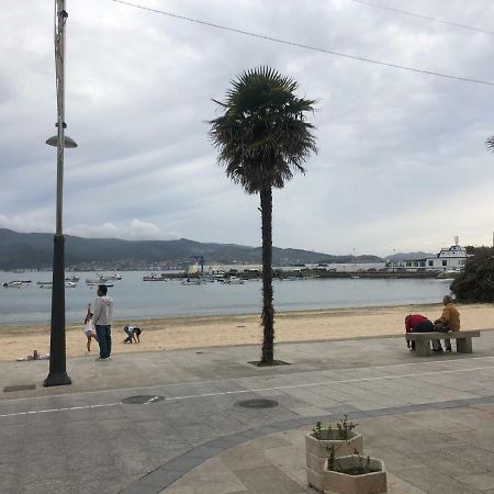 1º - Alojamiento En Pueblo Marinero Nigrán エクステリア 写真