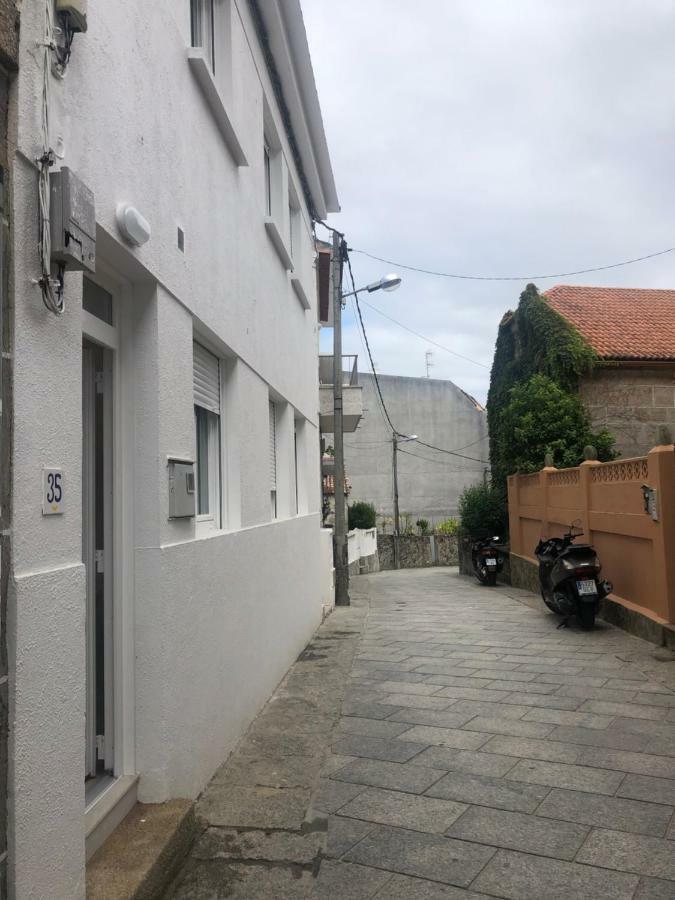 1º - Alojamiento En Pueblo Marinero Nigrán エクステリア 写真